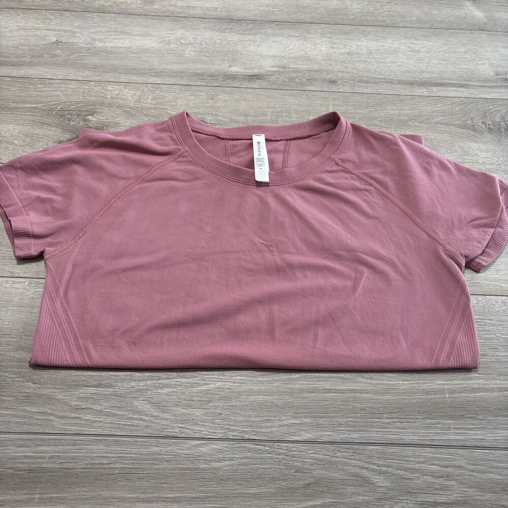 Athleta Pink Momentum Tee Women's Size M Dusty Rose Athleisure Active T Shirt - Picture 12 of 14